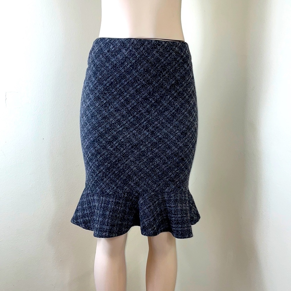Bodycon Ruffle Vintage Tweed Skirt 90s Gray & Black Textured Straight Cut Skirt